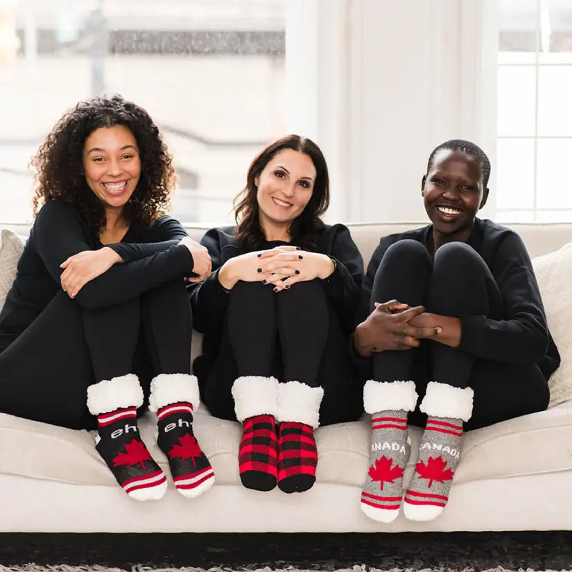 Canada Black - Recycled Slipper Socks
