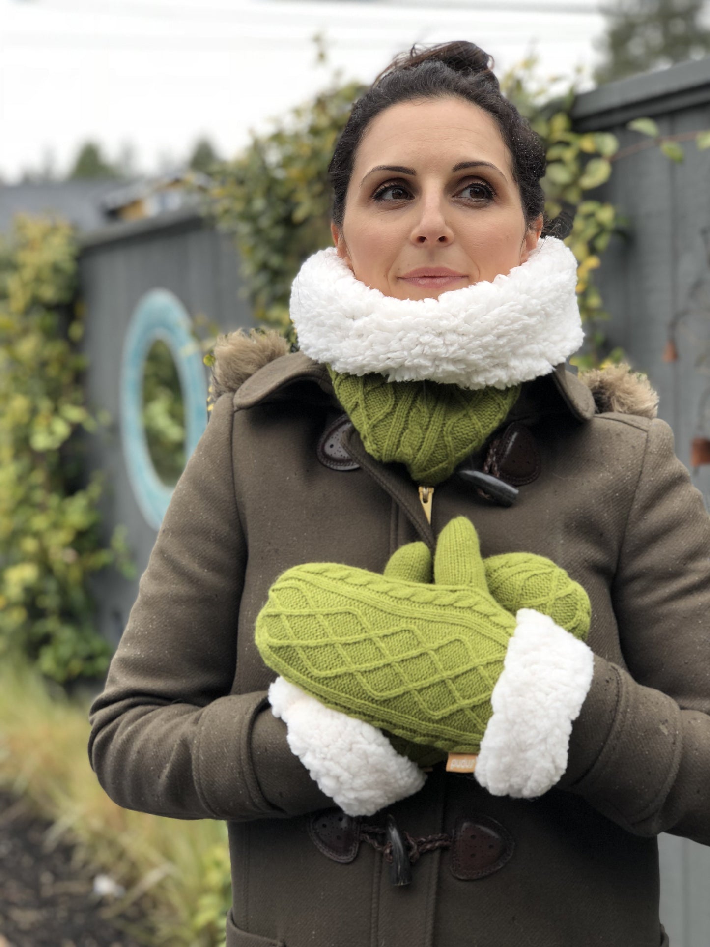  Pudus Cable Knit Winter Infinity Scarf, Fleece-Lined Neck Warmer Circle Snood Cable Knit Green - Snood