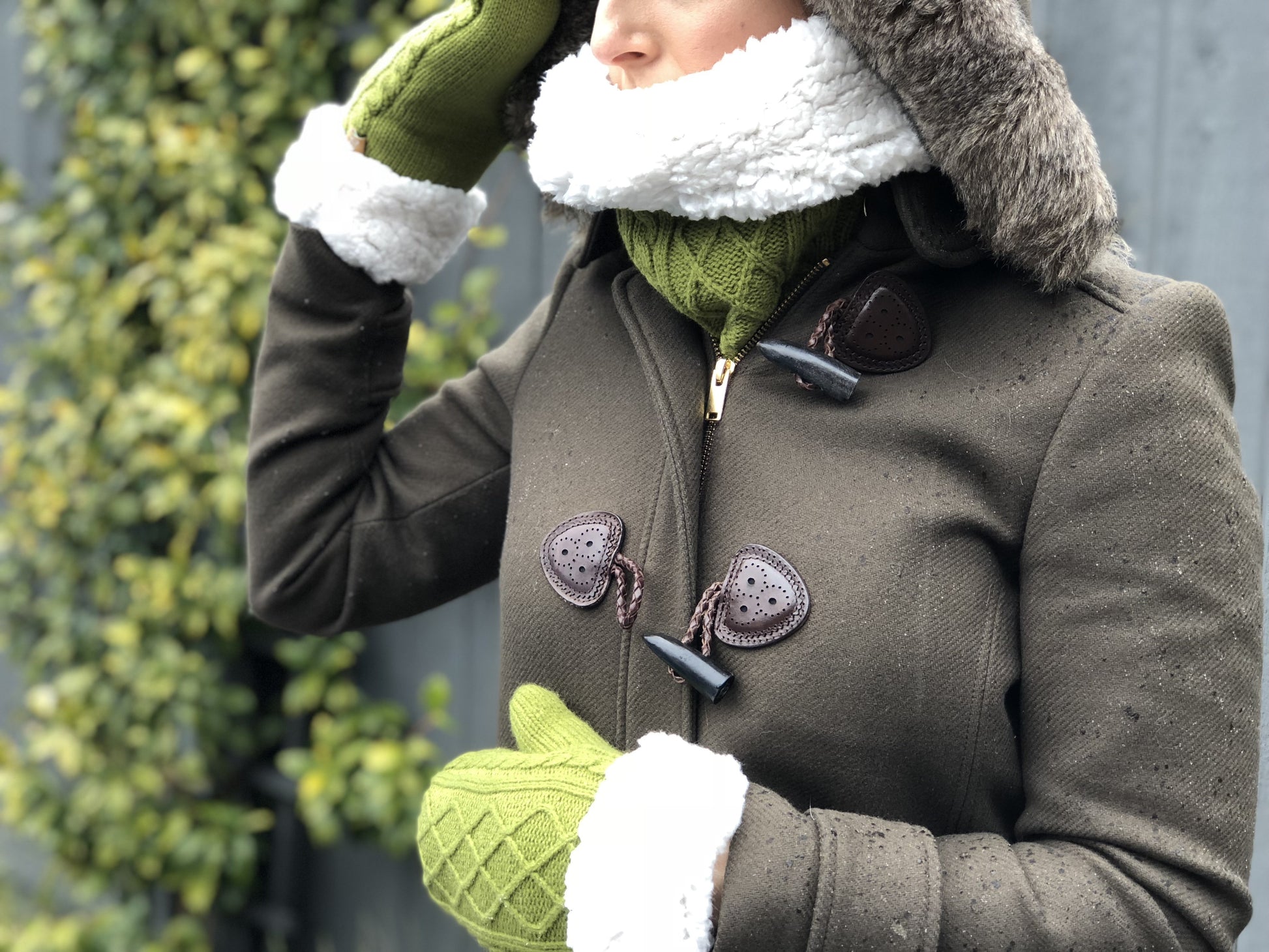  Pudus Cable Knit Winter Infinity Scarf, Fleece-Lined Neck Warmer Circle Snood Cable Knit Green - Snood