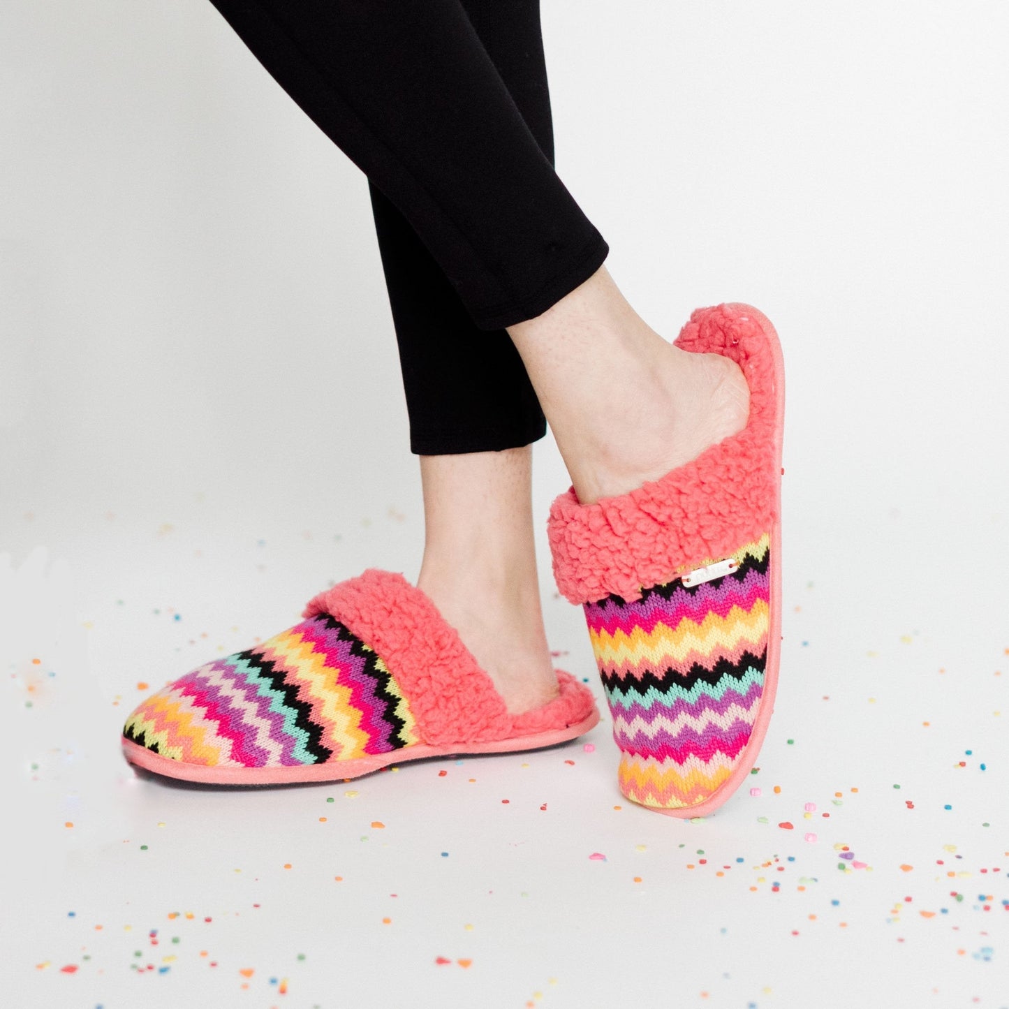 Creekside Slide Slippers | Brights Coral Chevron